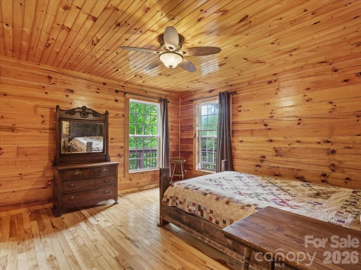 439 Upper Pig Pen Road Green Mountain, NC 28740 - Photo 15 of 28