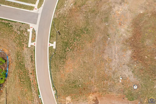 $45,000 | 3324 Southeast Howard Drive, Unit LOT 12 BLOCK E, Topeka, KS 66605