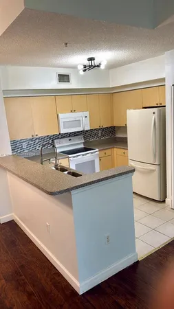 $2,250 | 2201 West Preserve Way, Unit 306, Miramar, FL 33025