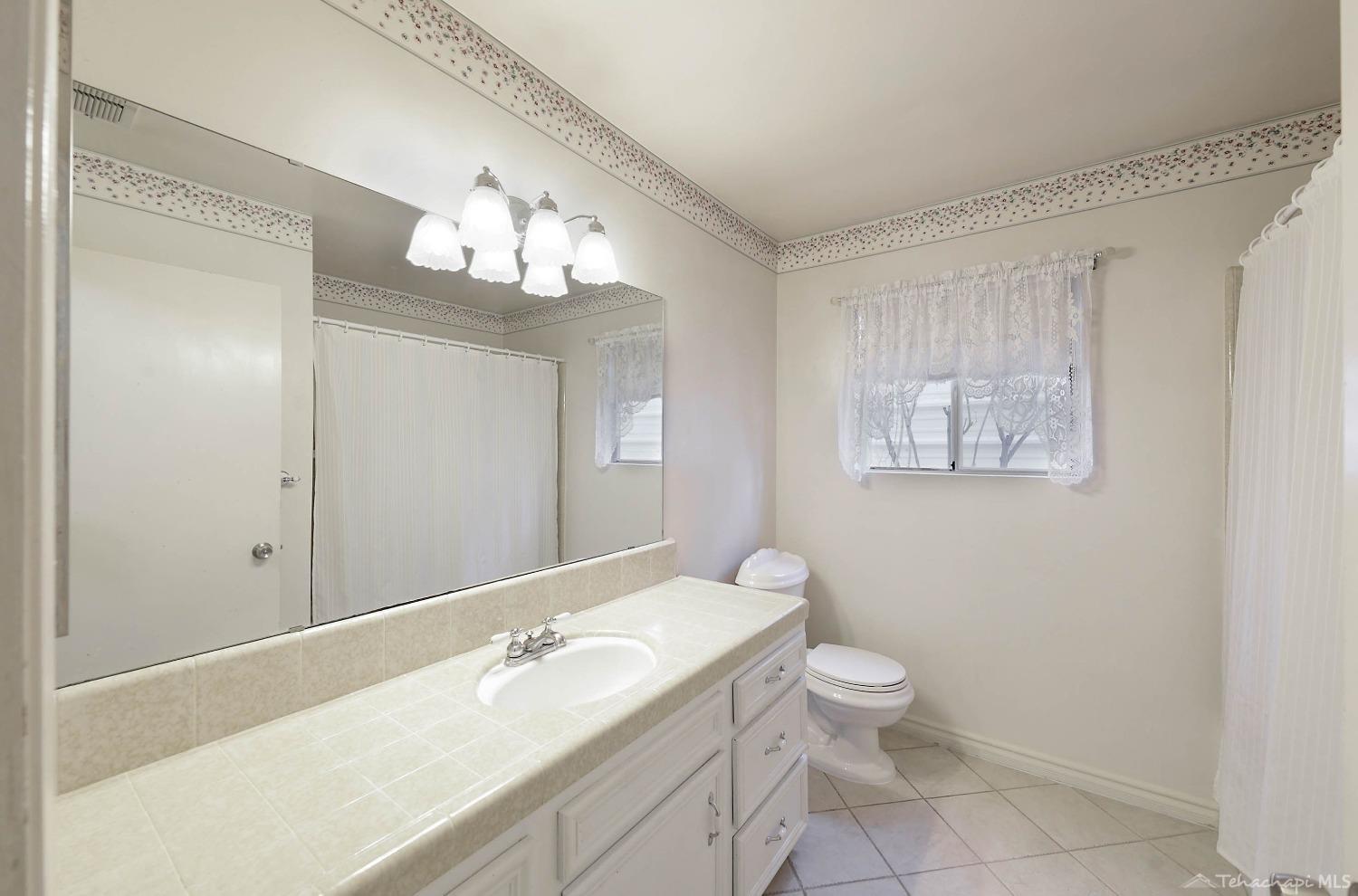 20748 Old Town Road Tehachapi, CA 93561 - Photo 18 of 30 Gallery Image 18