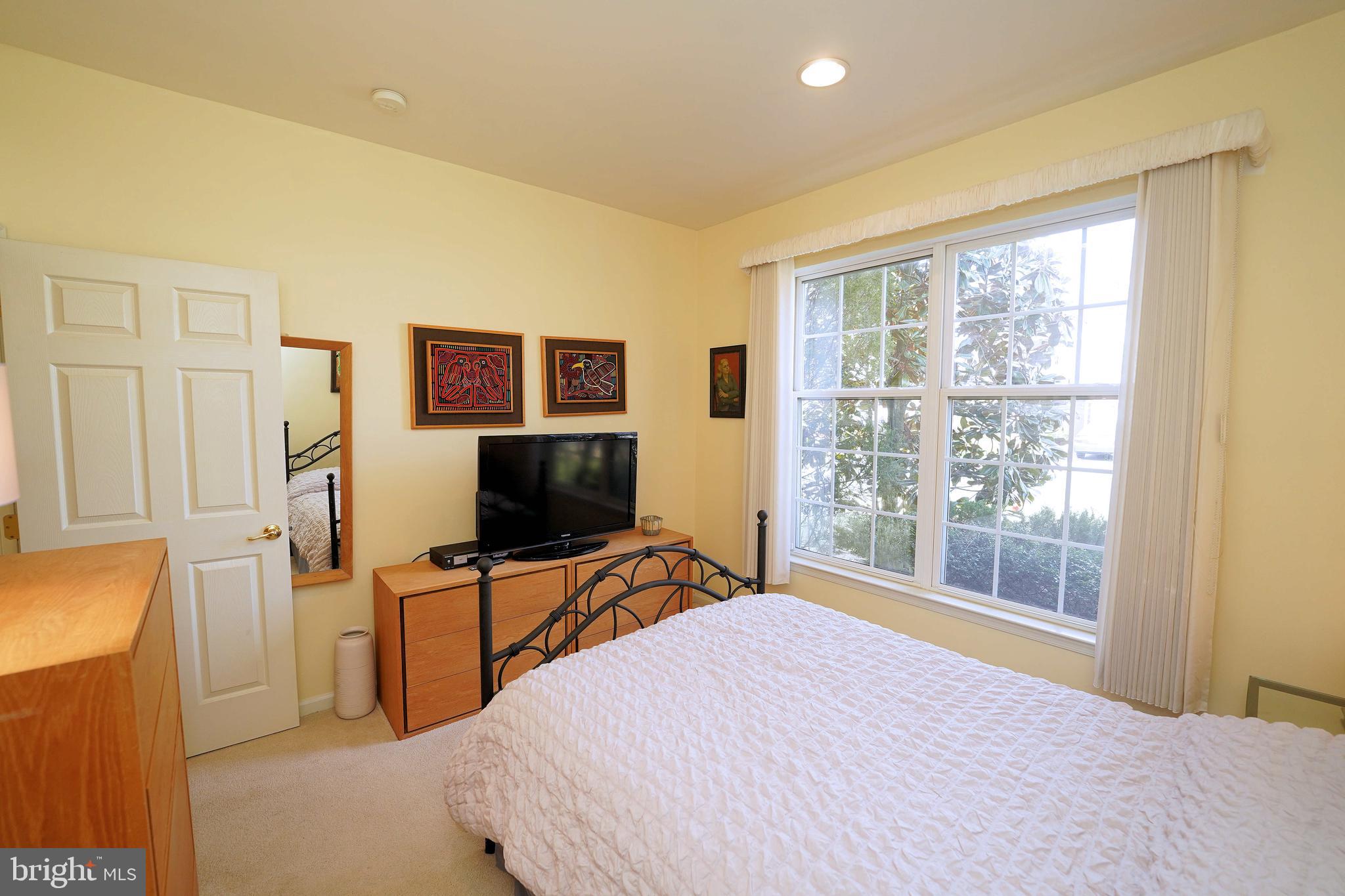 121 Monte Carlo Drive Hamilton, NJ 08691 - Photo 25 of 43 Gallery Image 25