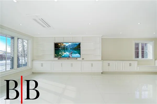 a view of a livingroom with furniture