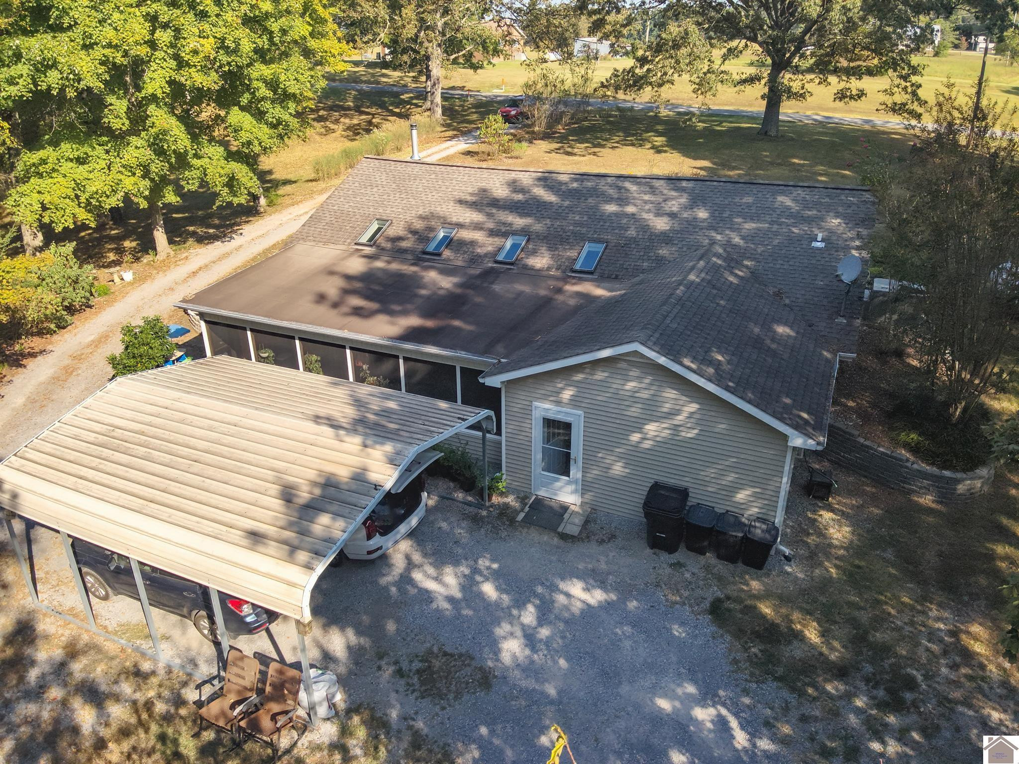 543 Temple Hill Road Almo, KY 42020 - Photo 10 of 40 Side Exterior/Carport