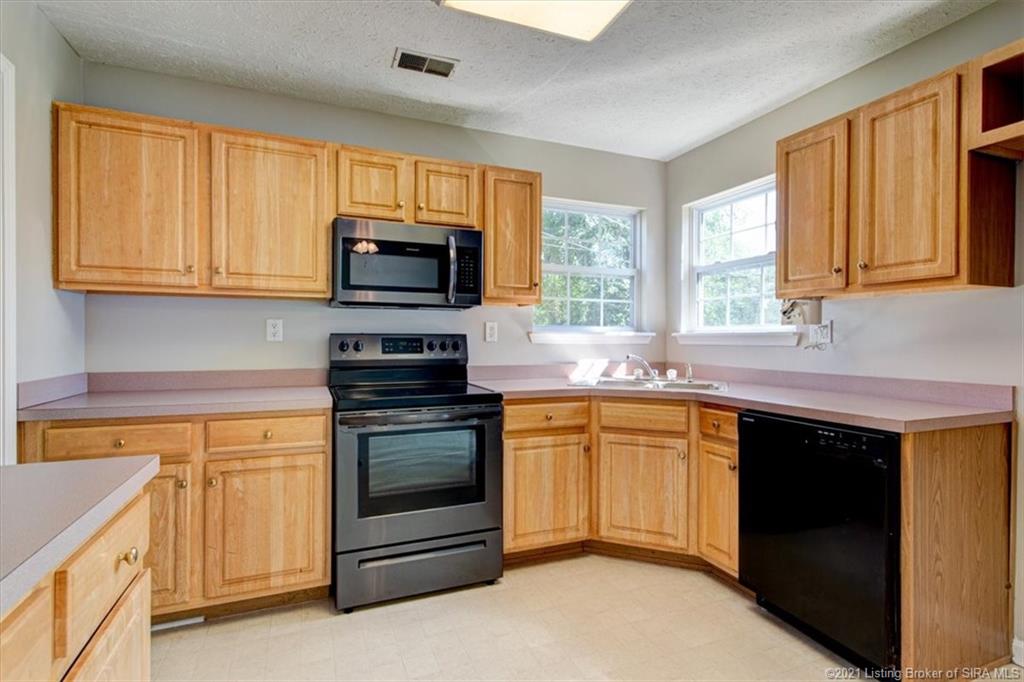 218 Halcyon Road Charlestown, IN 47111 - Photo 17 of 34 Gallery Image 17