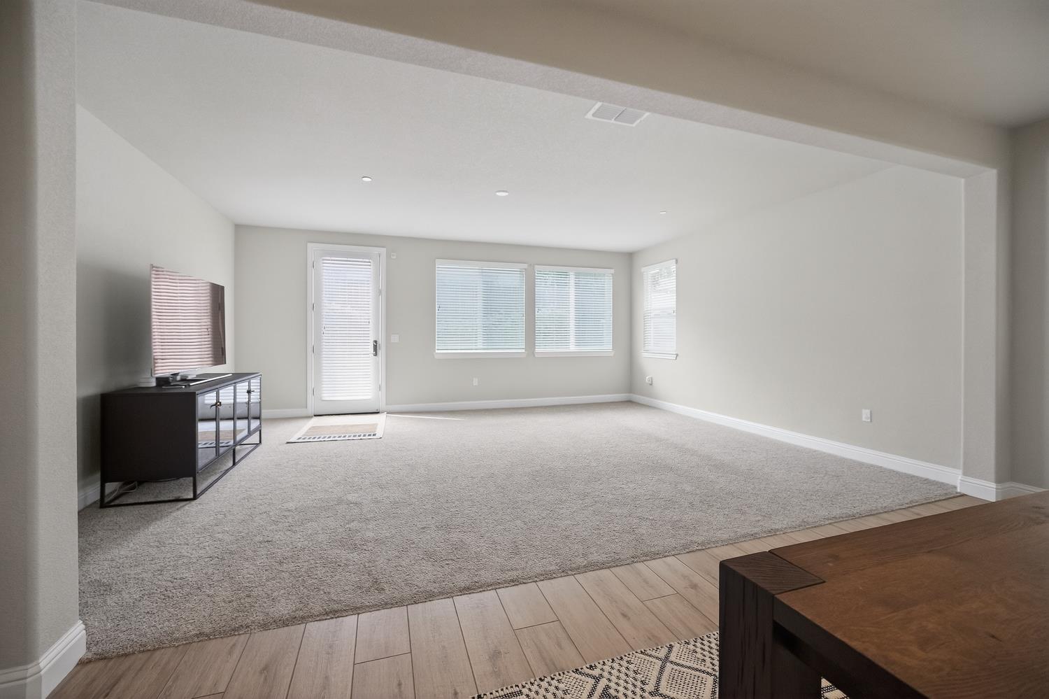183 Michael Cox Lane Tracy, CA 95377 - Photo 12 of 35 an empty room with windows
