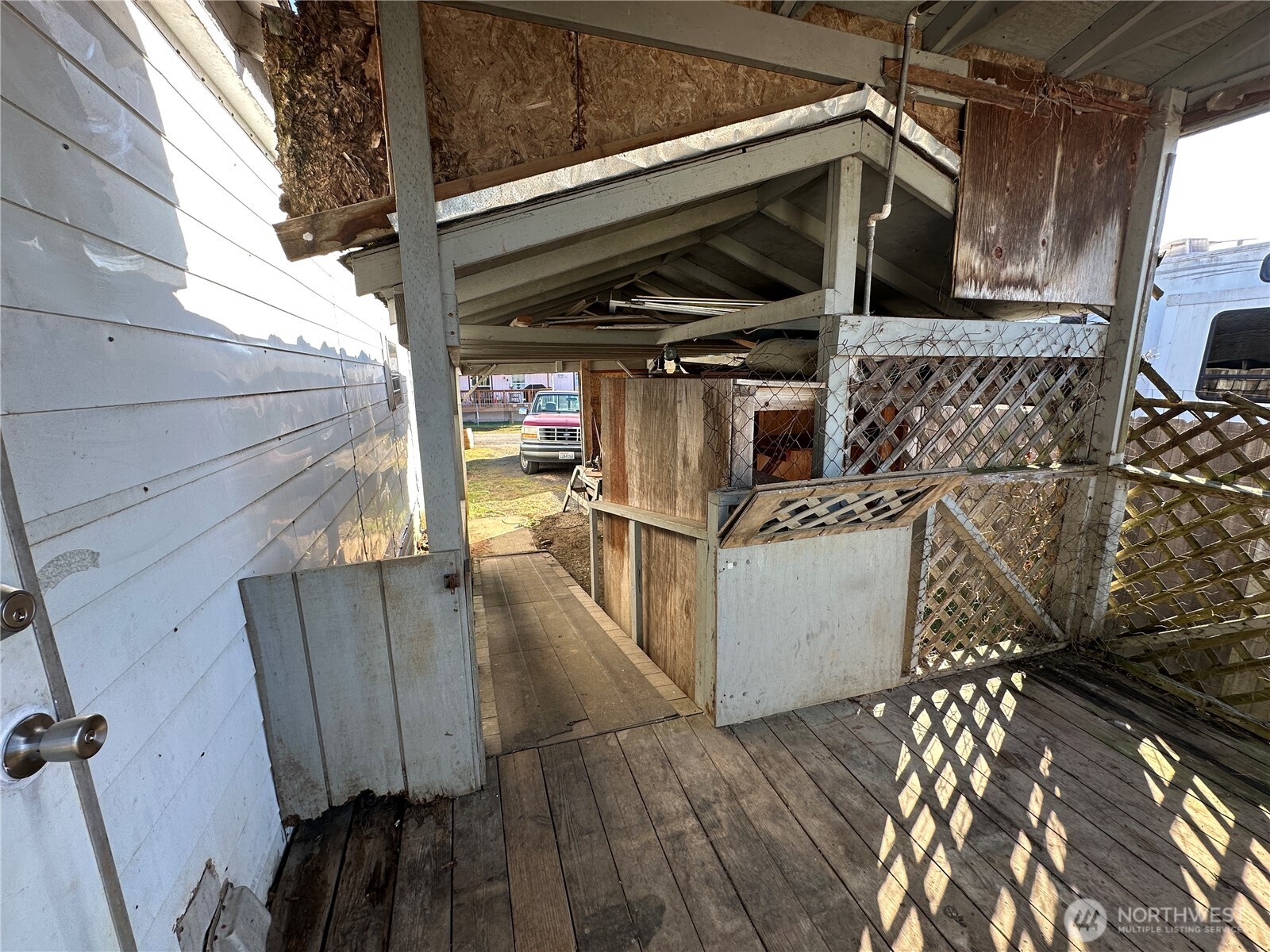 196 Jacobson Road, Unit 57 Cathlamet, WA 98612 - Photo 21 of 22 Gallery Image 21