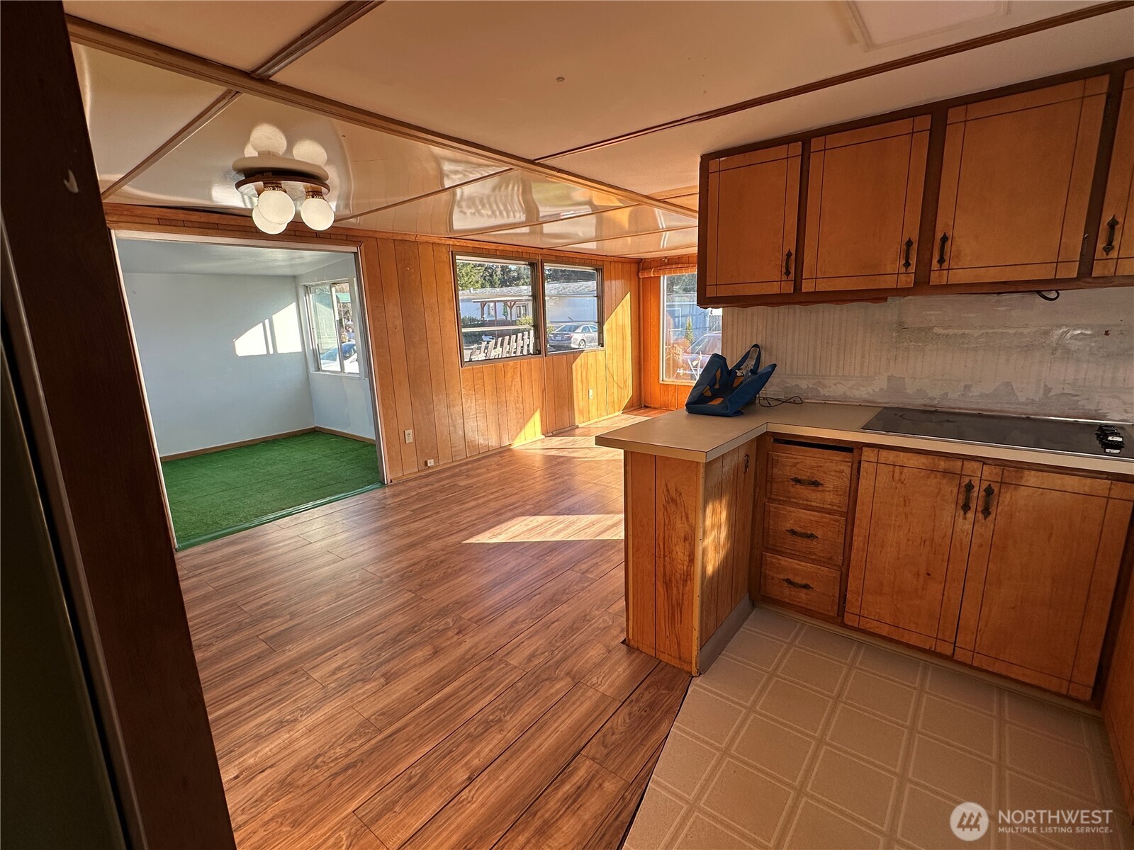 196 Jacobson Road, Unit 57 Cathlamet, WA 98612 - Photo 7 of 22 Gallery Image 7