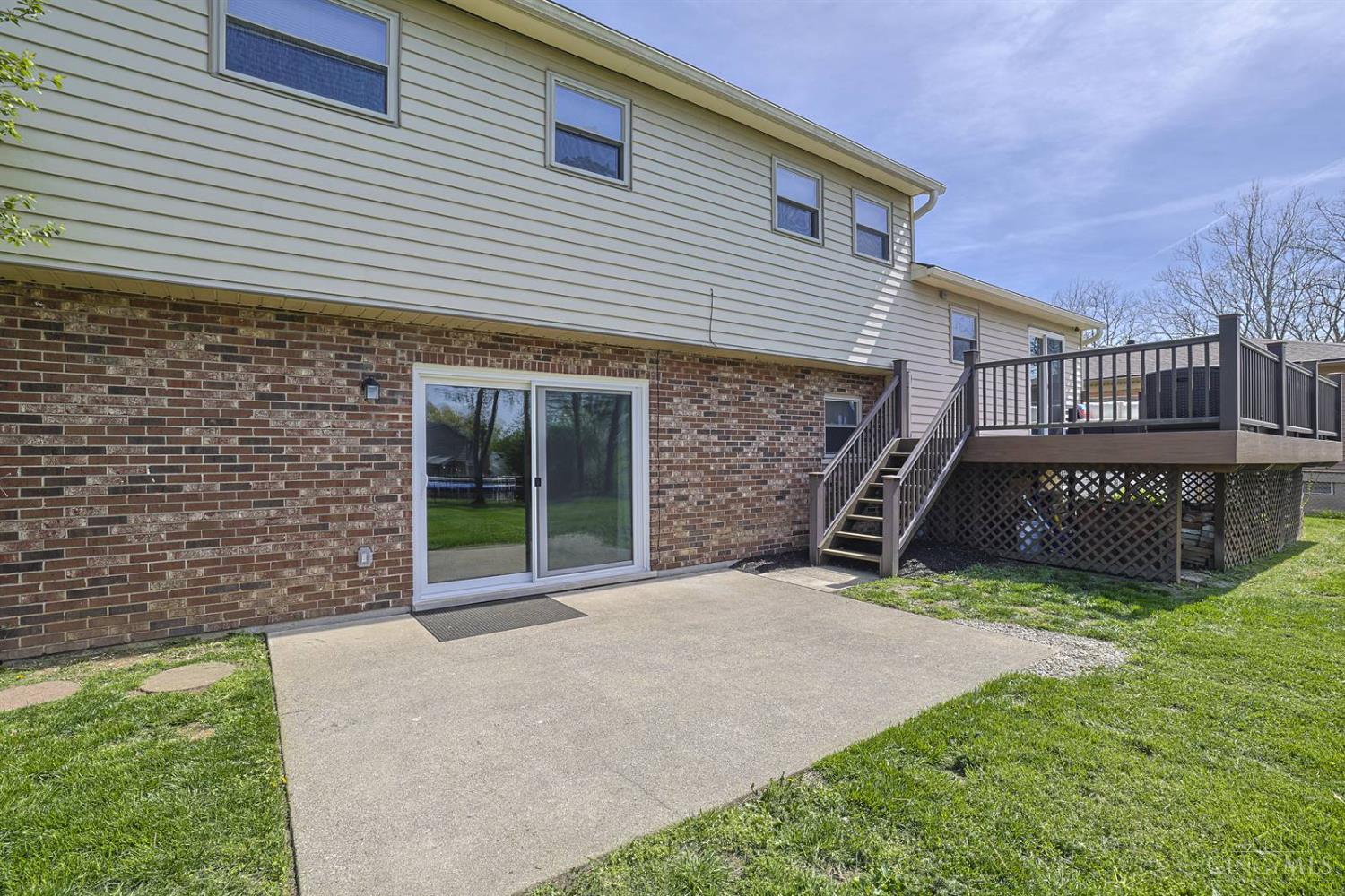 5860 Timely Terrace Cincinnati, OH 45233 - Photo 37 of 39