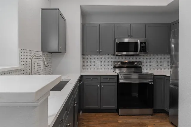 $216,900 | 330 East Las Colinas Boulevard, Unit 164, Irving, TX 75039