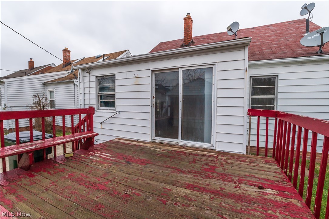 4234 Stonehaven Road Cleveland, OH 44121 - Photo 7 of 18