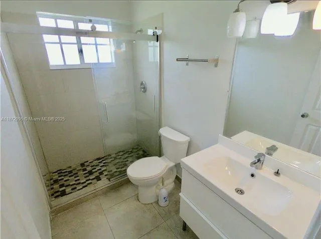 $775,000 | 21140 Northeast 26th Avenue, Miami, FL 33180