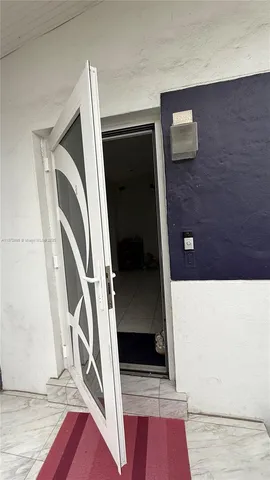 $775,000 | 21140 Northeast 26th Avenue, Miami, FL 33180