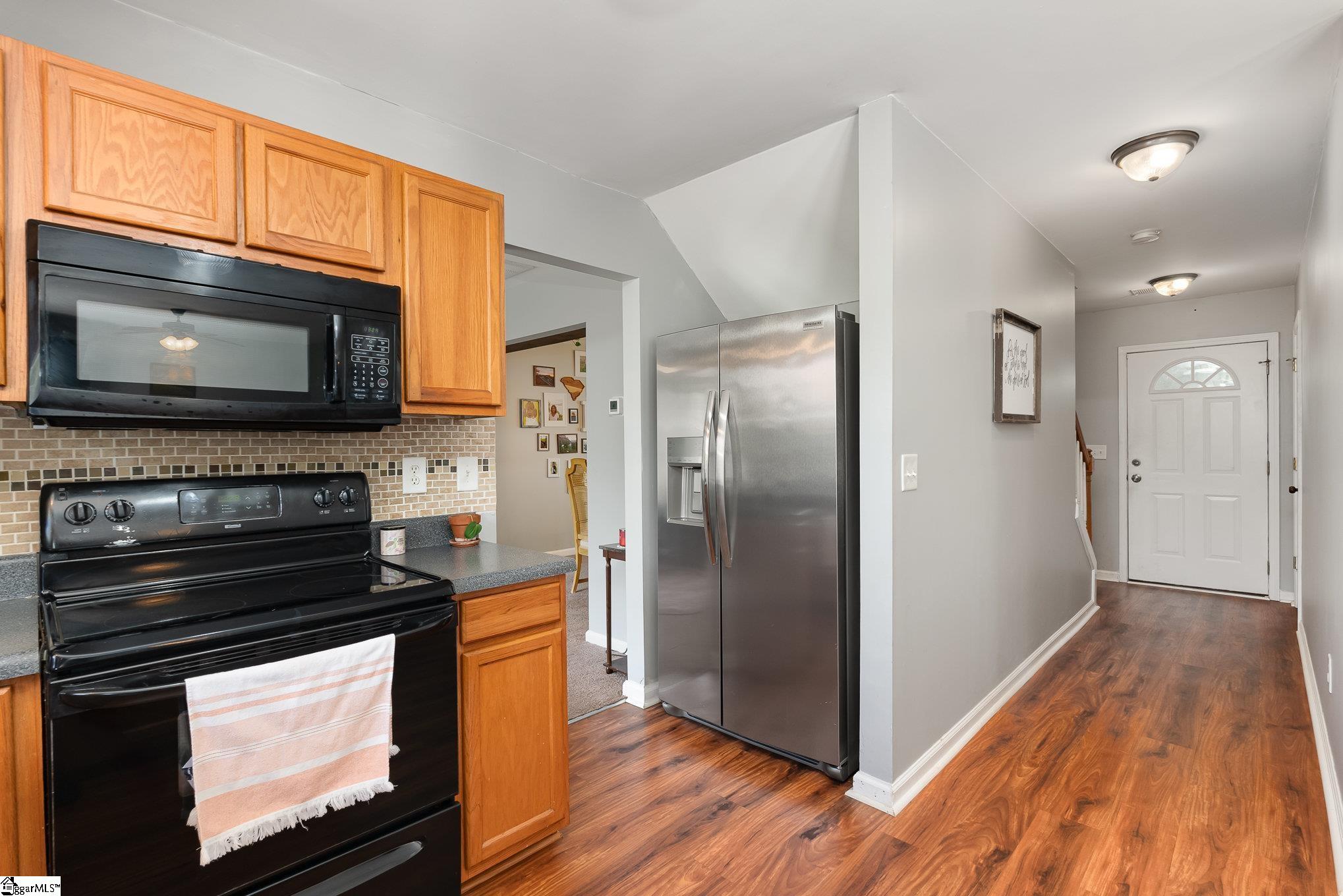 2 Buck Trail Fountain Inn, SC 29644 - Photo 11 of 34