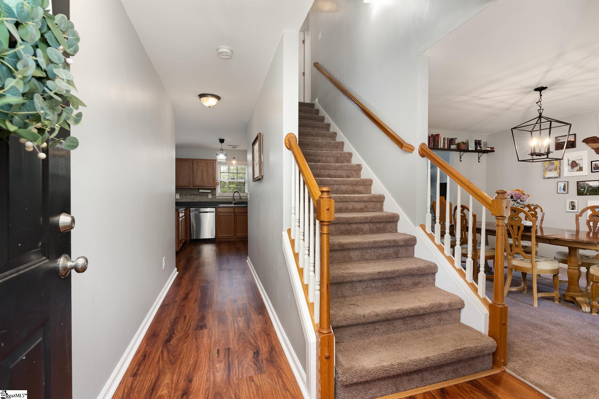 2 Buck Trail Fountain Inn, SC 29644 - Photo 3 of 34