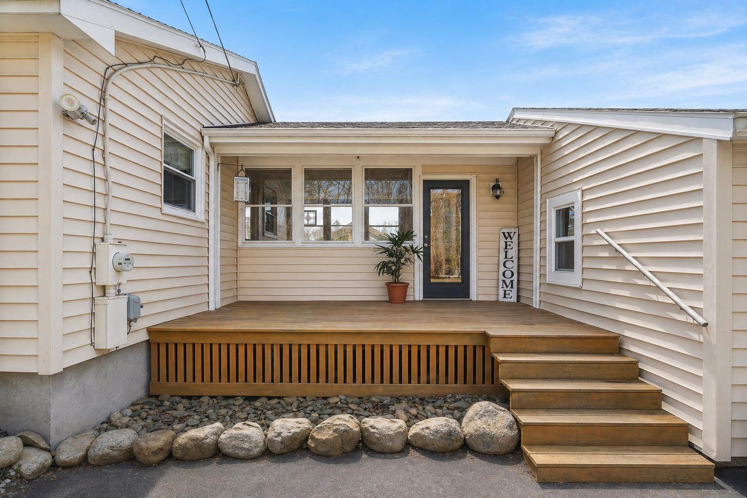 174 McKenney Road Saco, ME 04072 - Photo 2 of 29 breezeway entry
