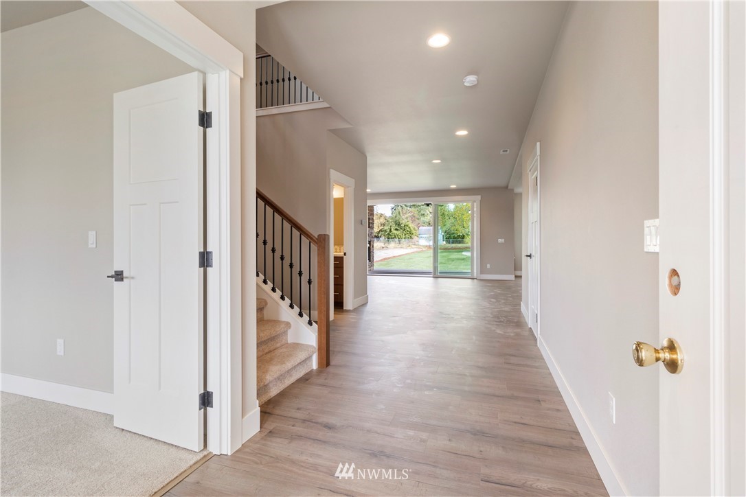 2965 Florence Street Enumclaw, WA 98022 - Photo 13 of 38