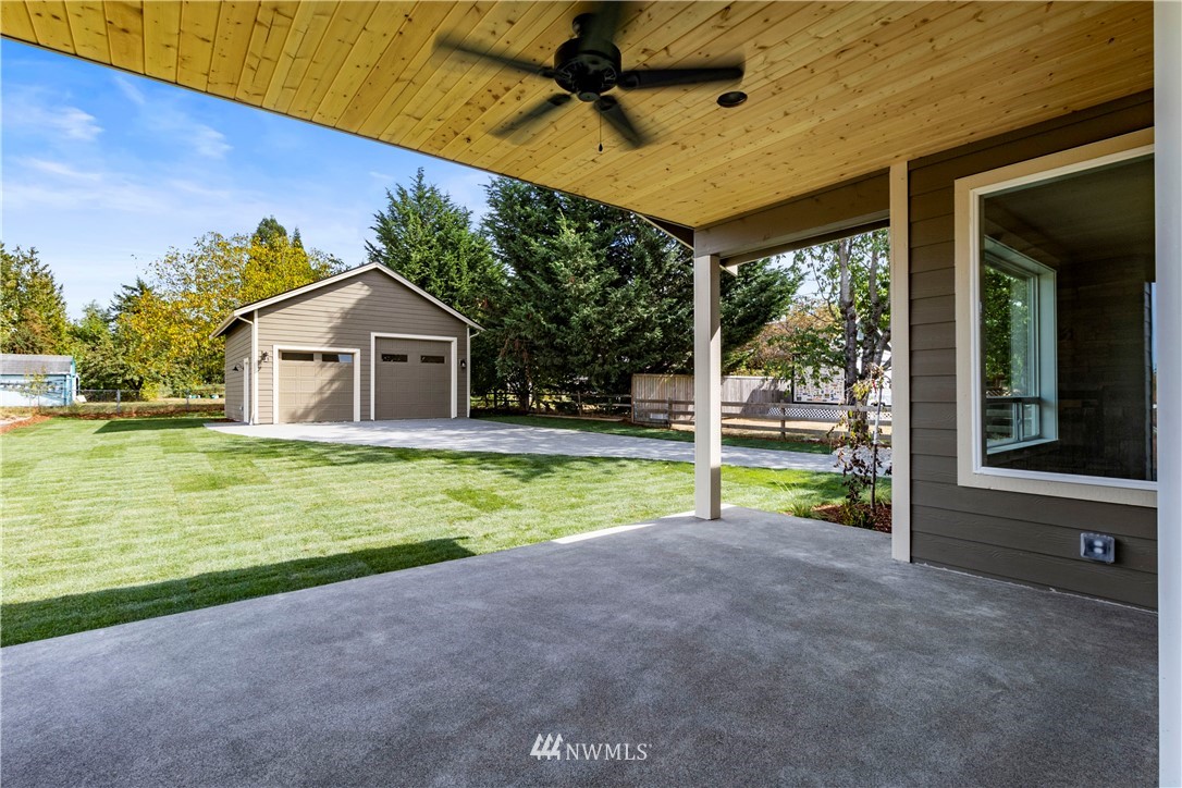 2965 Florence Street Enumclaw, WA 98022 - Photo 3 of 38