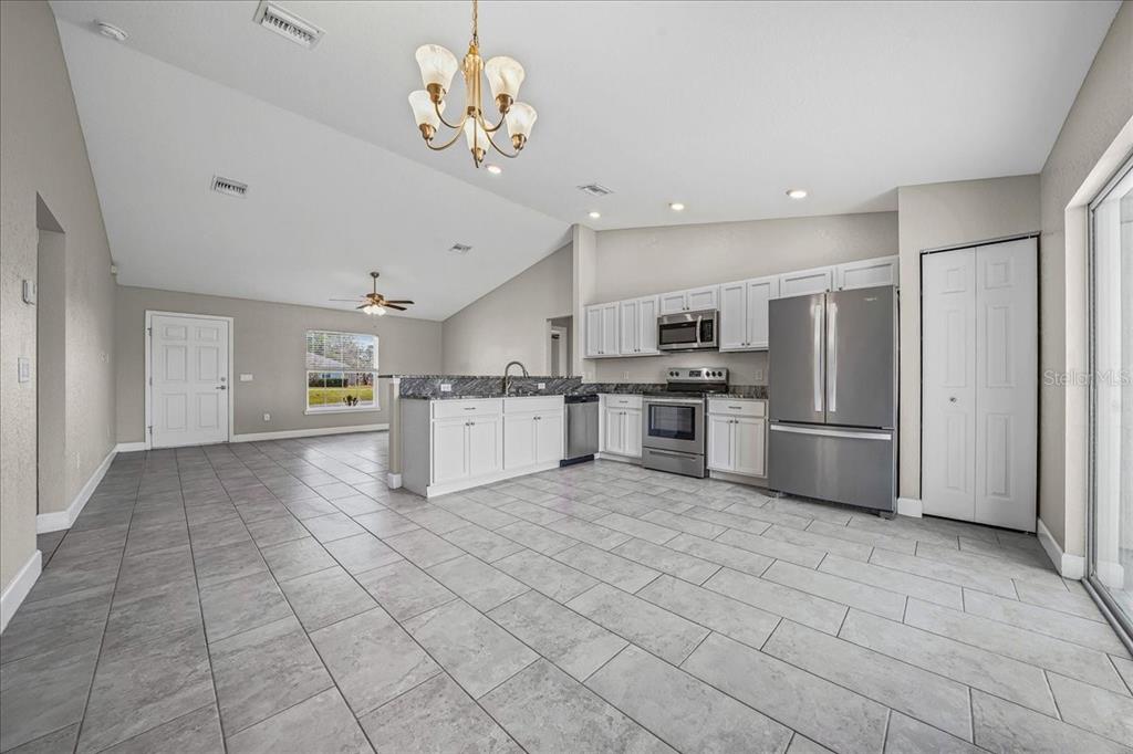 13348 Southwest 31st Avenue Road Ocala, FL 34473 - Photo 7 of 22