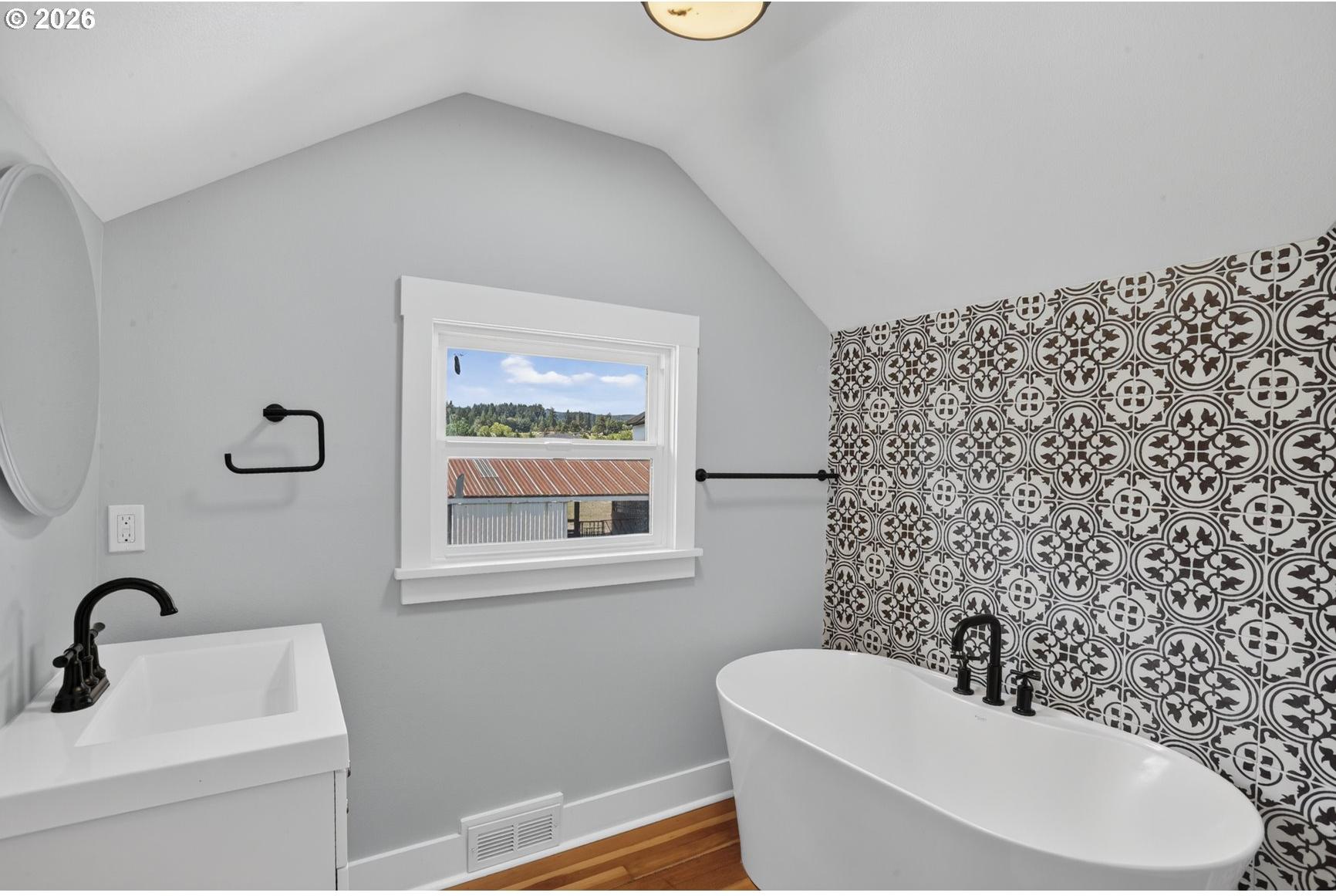 56399 Hazen Road Warren, OR 97053 - Photo 23 of 33 Gallery Image 23