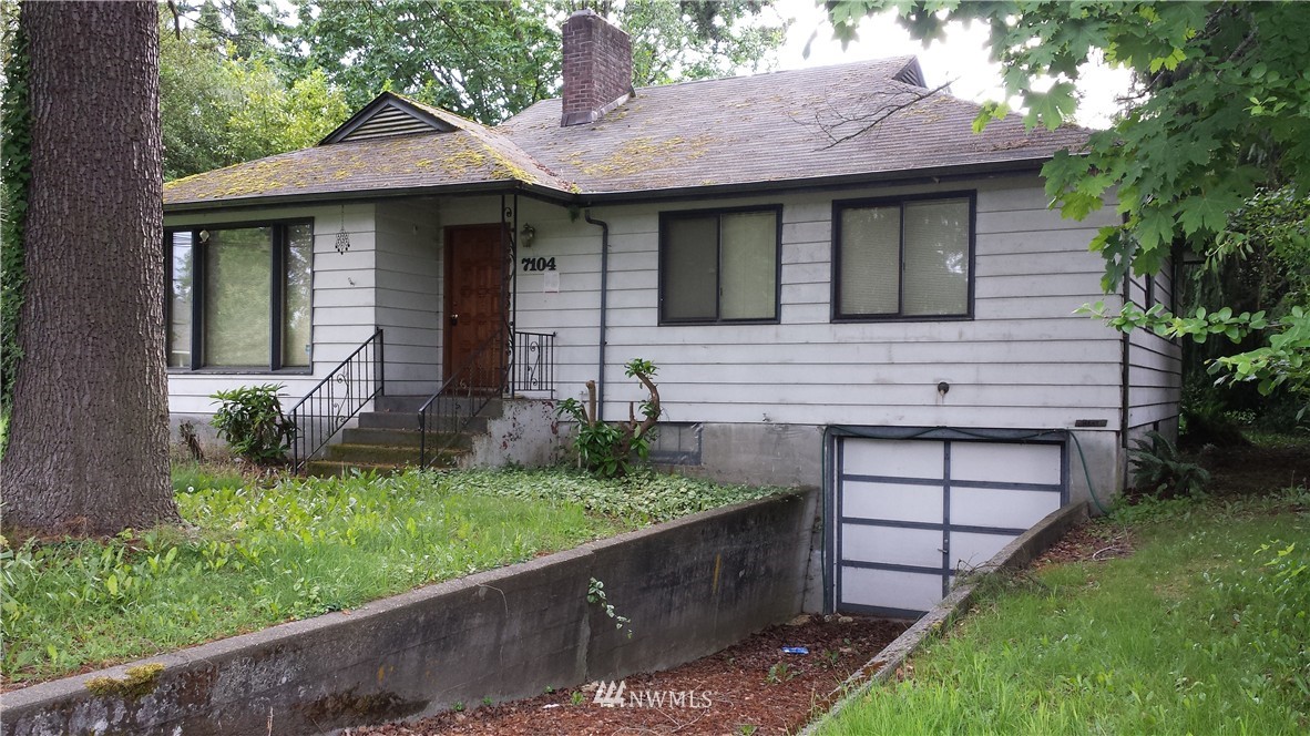 7104 Lower Ridge Road Everett, WA 98203 - Photo 1 of 2