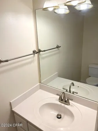 $1,800 | 1553 Mulberry Avenue, Unit A, Panama City, FL 32405