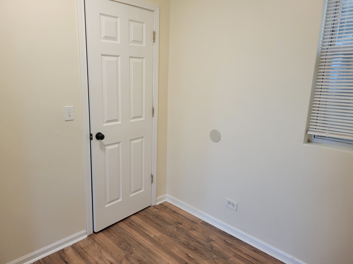 341 West Marquette Road Chicago, IL 60621 - Photo 13 of 23 Gallery Image 13