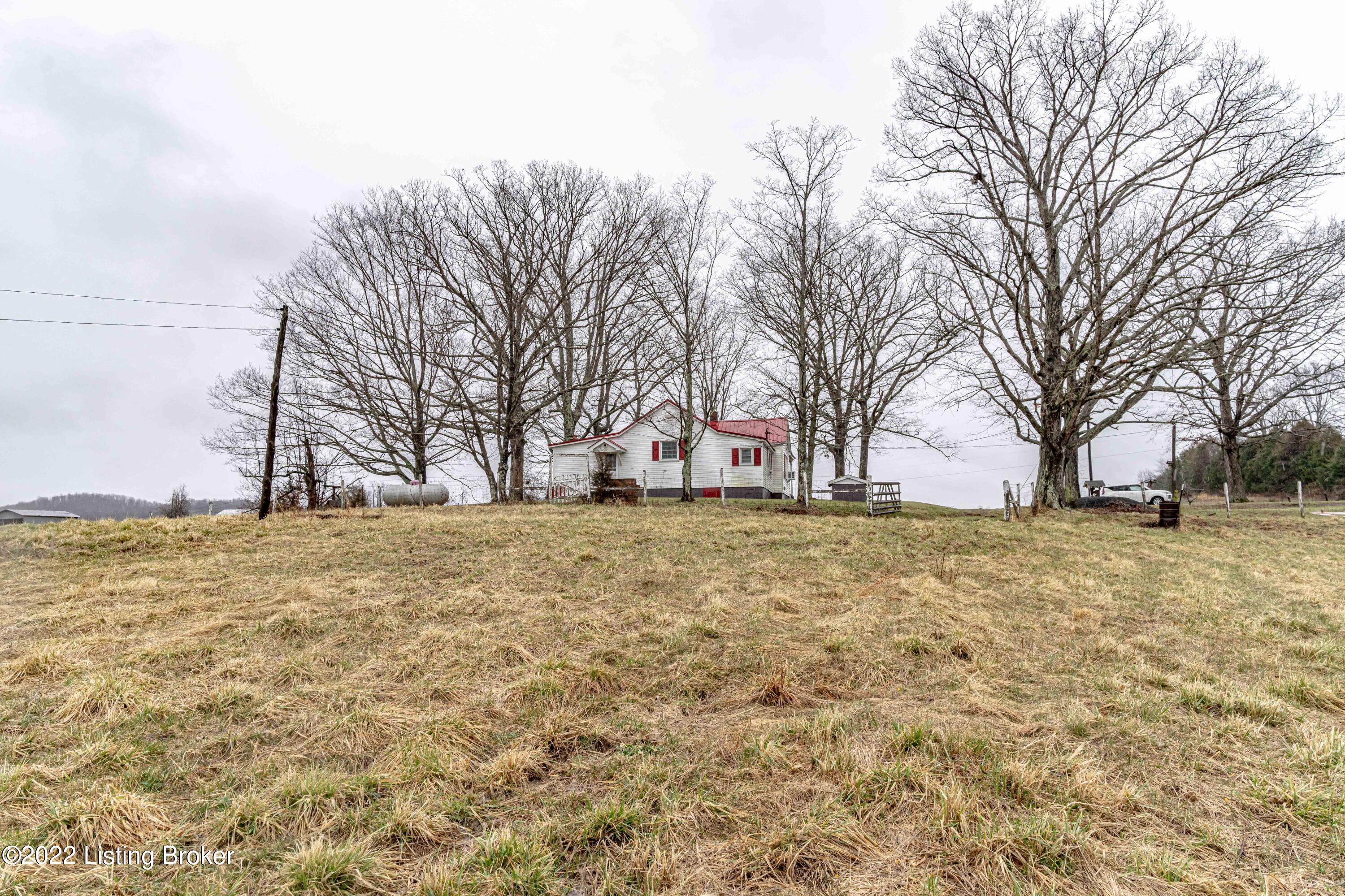 2004 Hunts Church Road Roundhill, KY 42275 - Photo 42 of 45 DSC09637