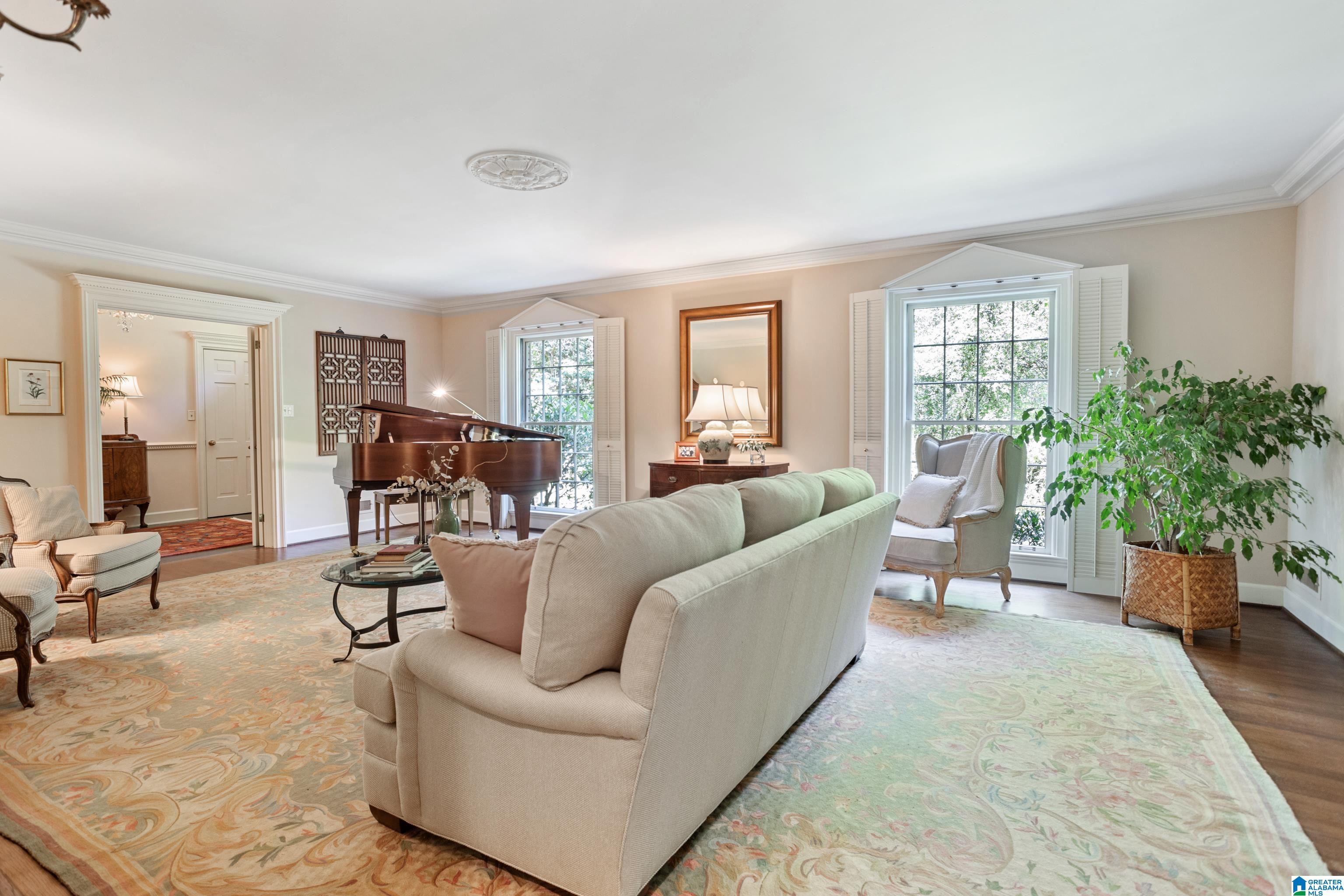 3113 Brookwood Road Birmingham, AL 35223 - Photo 8 of 62