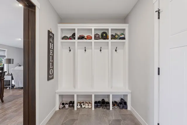 $609,900 | 203 Vista Circle, River Falls, WI 54022