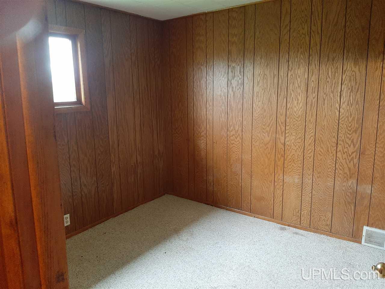 5624 Co Road Hermansville, MI 49847 - Photo 10 of 33