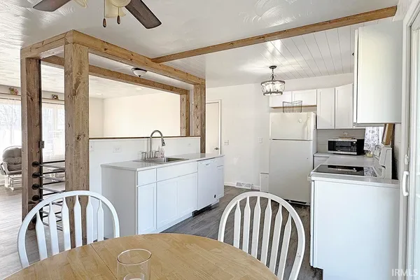 $249,900 | 11679 Highway 120, Middlebury, IN 46540