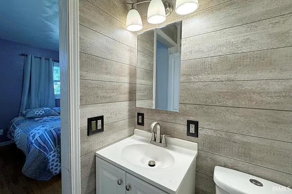 $249,900 | 11679 Highway 120, Middlebury, IN 46540