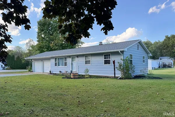 $249,900 | 11679 Highway 120, Middlebury, IN 46540
