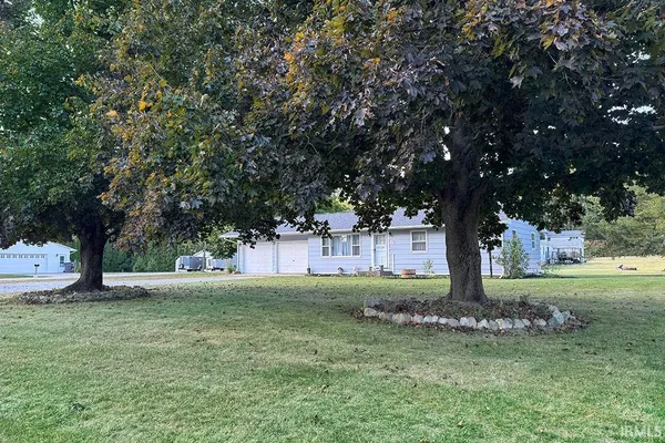 $249,900 | 11679 Highway 120, Middlebury, IN 46540