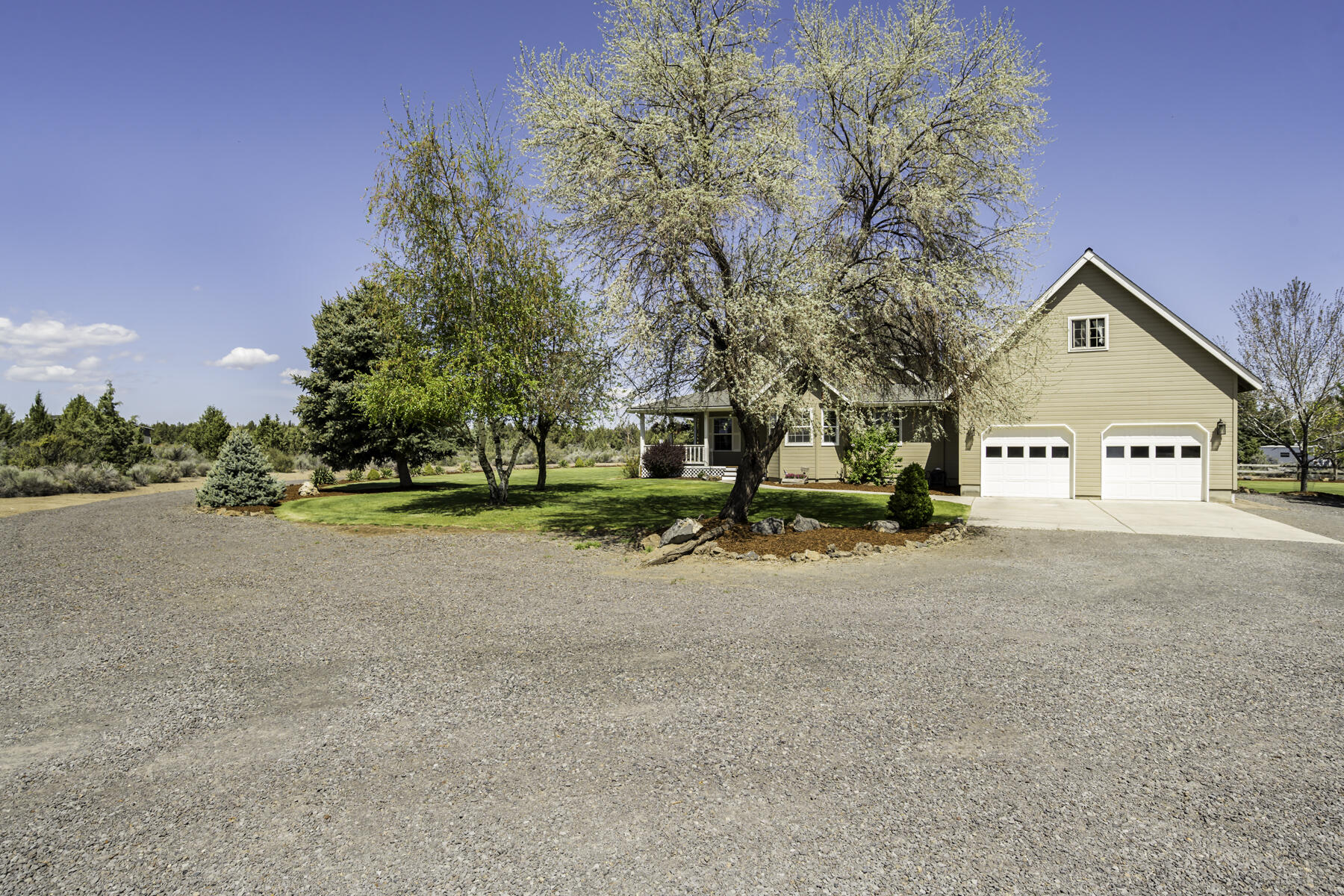 61030 Jennings Road Bend, OR 97702 - Photo 53 of 76 61030 Jennings Road