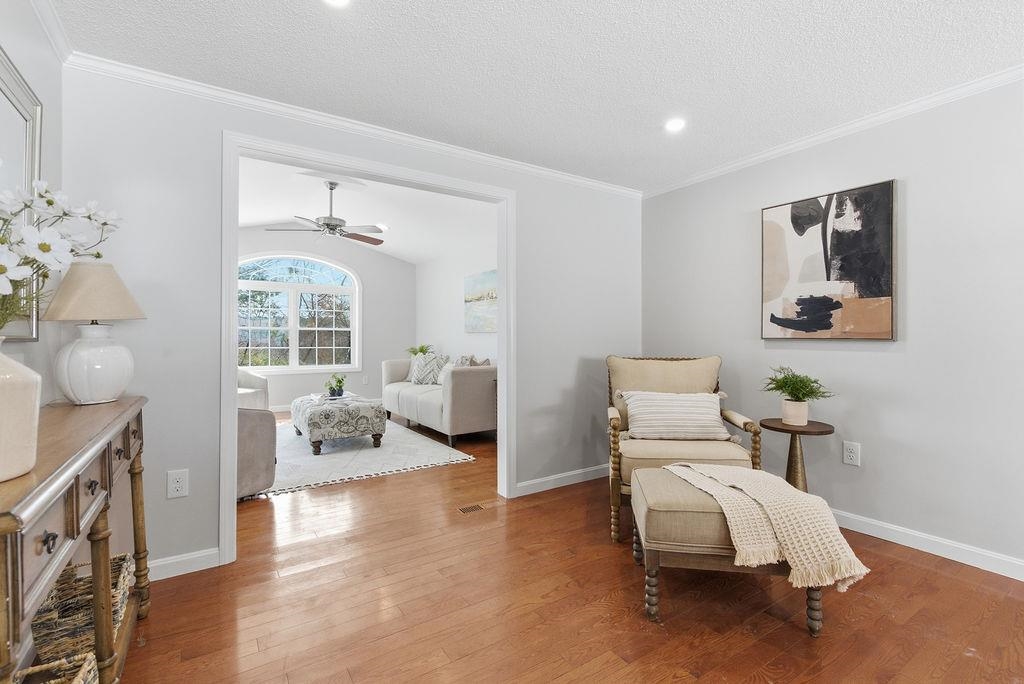 26 Old Coach Road Nashua, NH 03062 - Photo 13 of 22