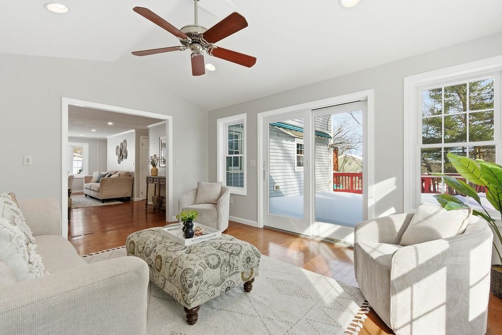 26 Old Coach Road Nashua, NH 03062 - Photo 16 of 22