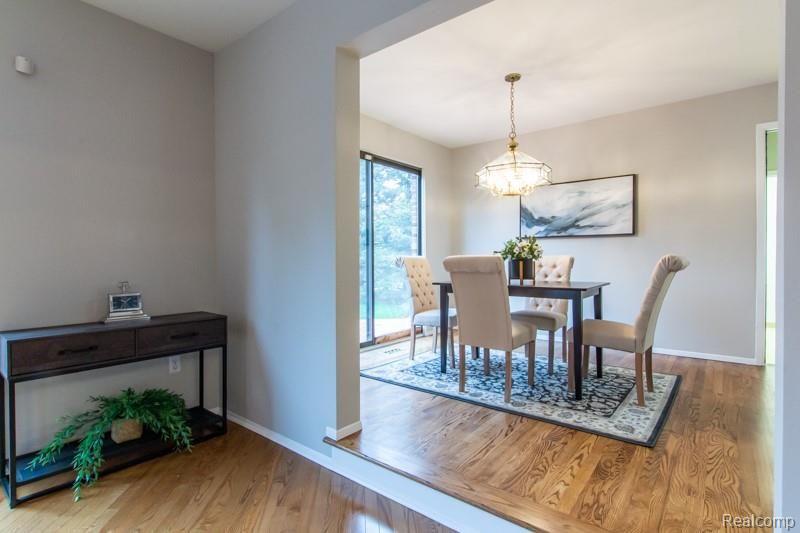 985 Stag Ridge Road Rochester Hills, MI 48309 - Photo 10 of 33