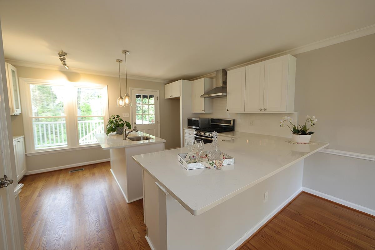 4604 Gunston Place Raleigh, NC 27612 - Photo 15 of 31 Kitchen