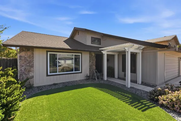 $525,000 | 7085 Canelo Hills Drive, Citrus Heights, CA 95610