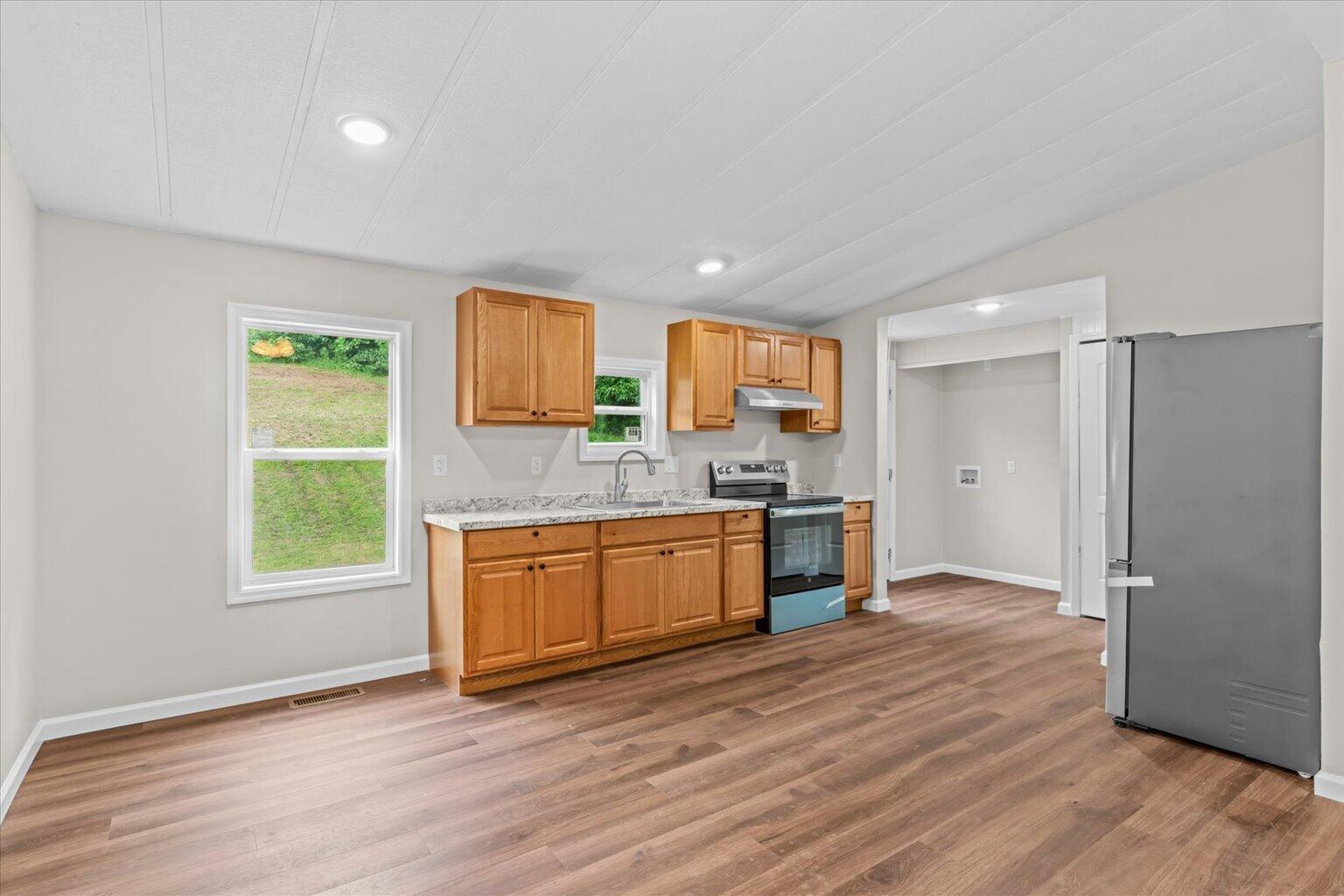 148 Watkins Way Dalton, GA 30721 - Photo 10 of 41 11-DSC03916