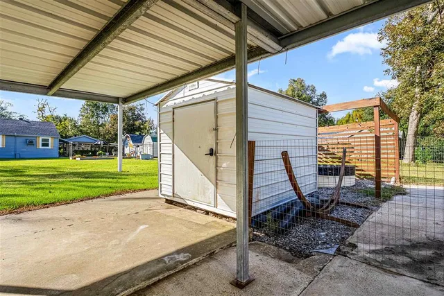 $145,000 | 204 Gordon Street, Dequincy, LA 70633