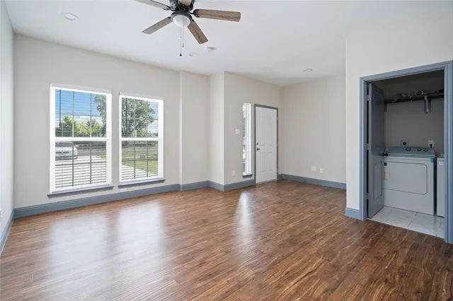 $2,200 | 4506 Mayflower Street, Unit B, Houston, TX 77051