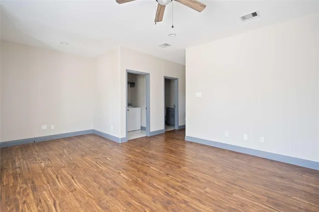 $2,200 | 4506 Mayflower Street, Unit B, Houston, TX 77051