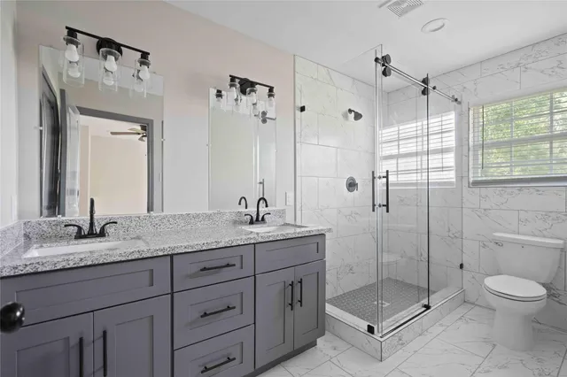 $2,200 | 4506 Mayflower Street, Unit B, Houston, TX 77051