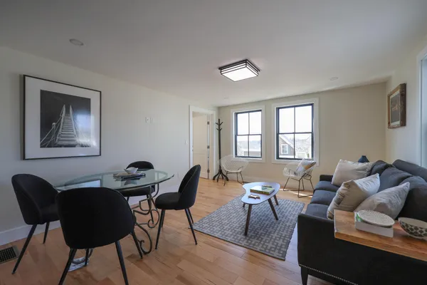 $1,100,000 | 46 Atlantic Avenue, Vinalhaven, ME 04863