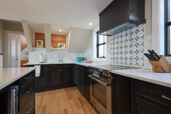 $1,100,000 | 46 Atlantic Avenue, Vinalhaven, ME 04863