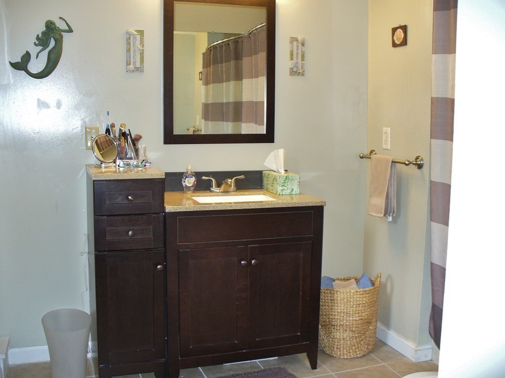 322 Cold Spring Road Belchertown, MA 01007 - Photo 17 of 29 Gallery Image 17