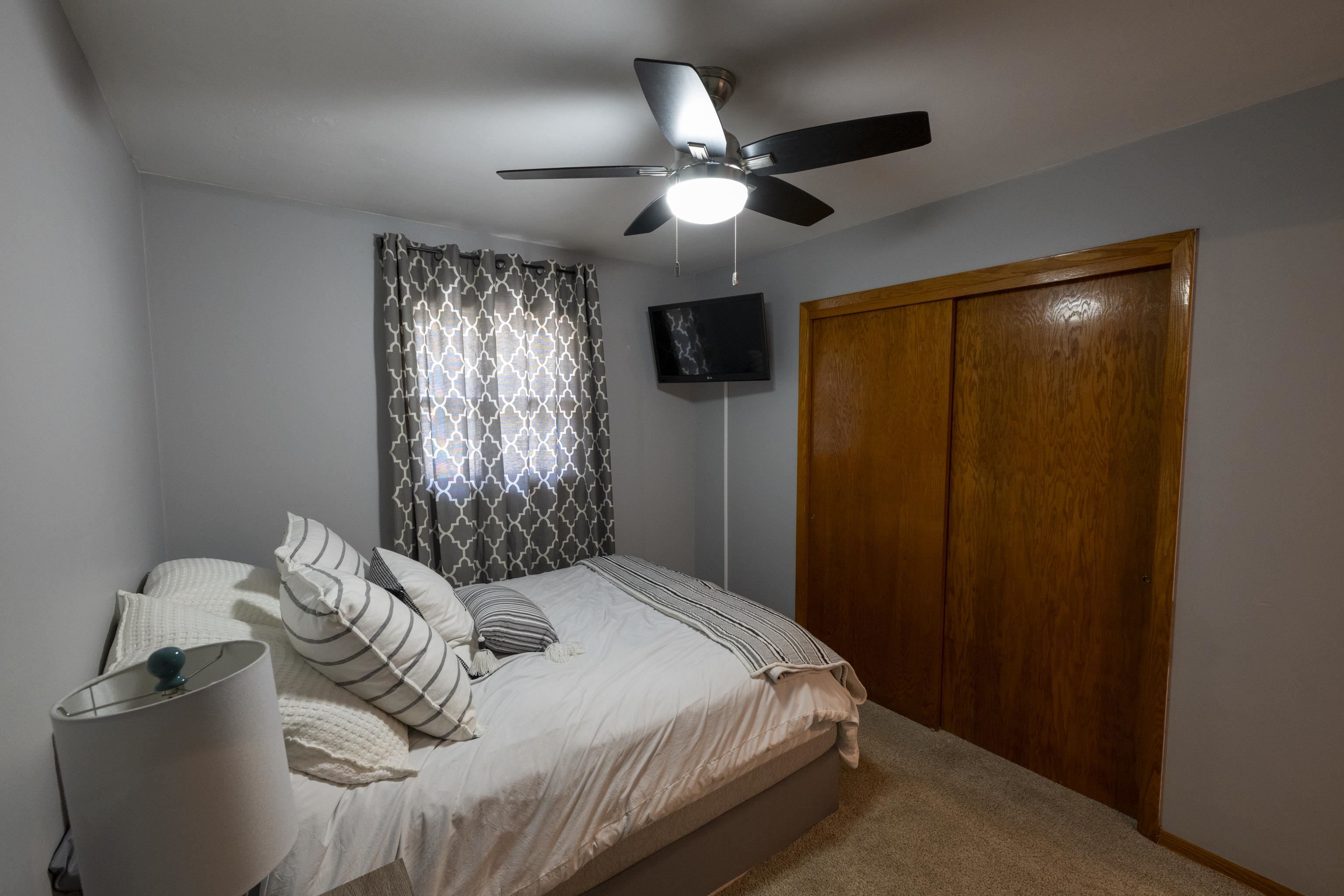 7 North Street Deerfield, WI 53531 - Photo 21 of 42