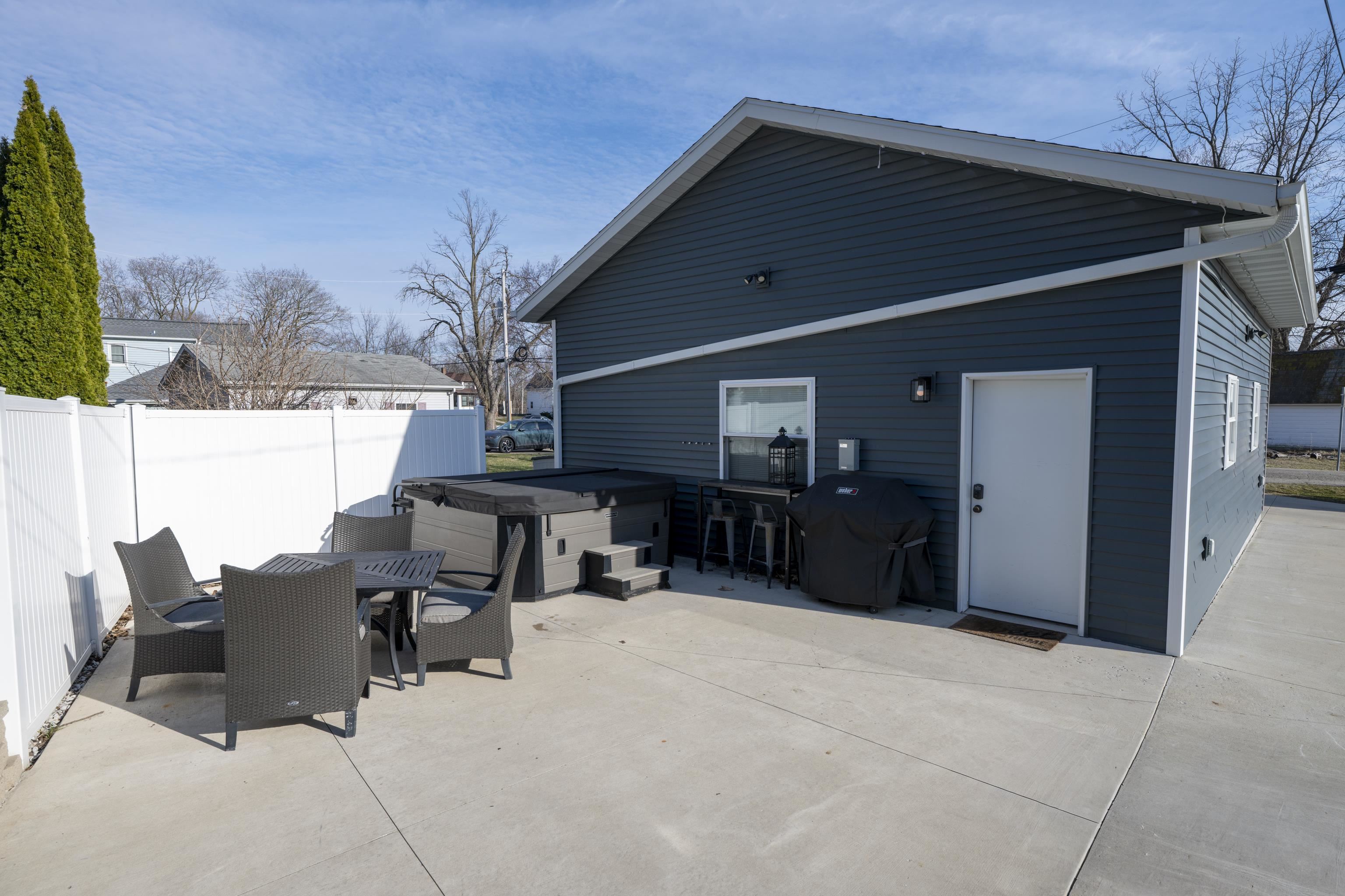 7 North Street Deerfield, WI 53531 - Photo 38 of 42